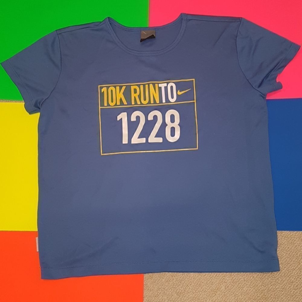 3/$20 Nike DRI FIT blue top sz large